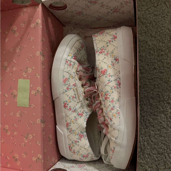 Superga X LoveShackFancy VIRAL Floral Print 💐 “Green Leaf” Sneakers NIB Rare 💎 - Picture 5 of 10
